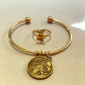 Disney The Little Mermaid Ariel Bracelet and Ring